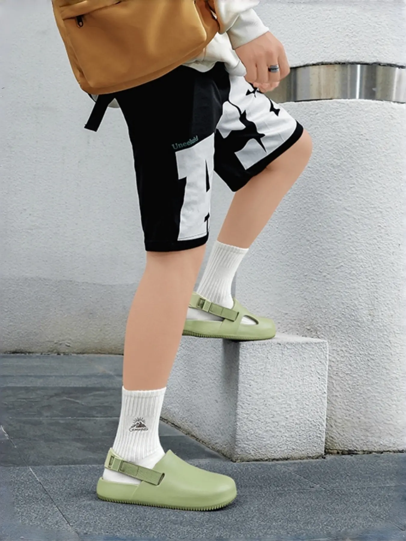 Unisex Garden Clogs, Breathable, Anti-Slip, Durable, Soft Sole, Multifunctional, Barefoot, Footwear