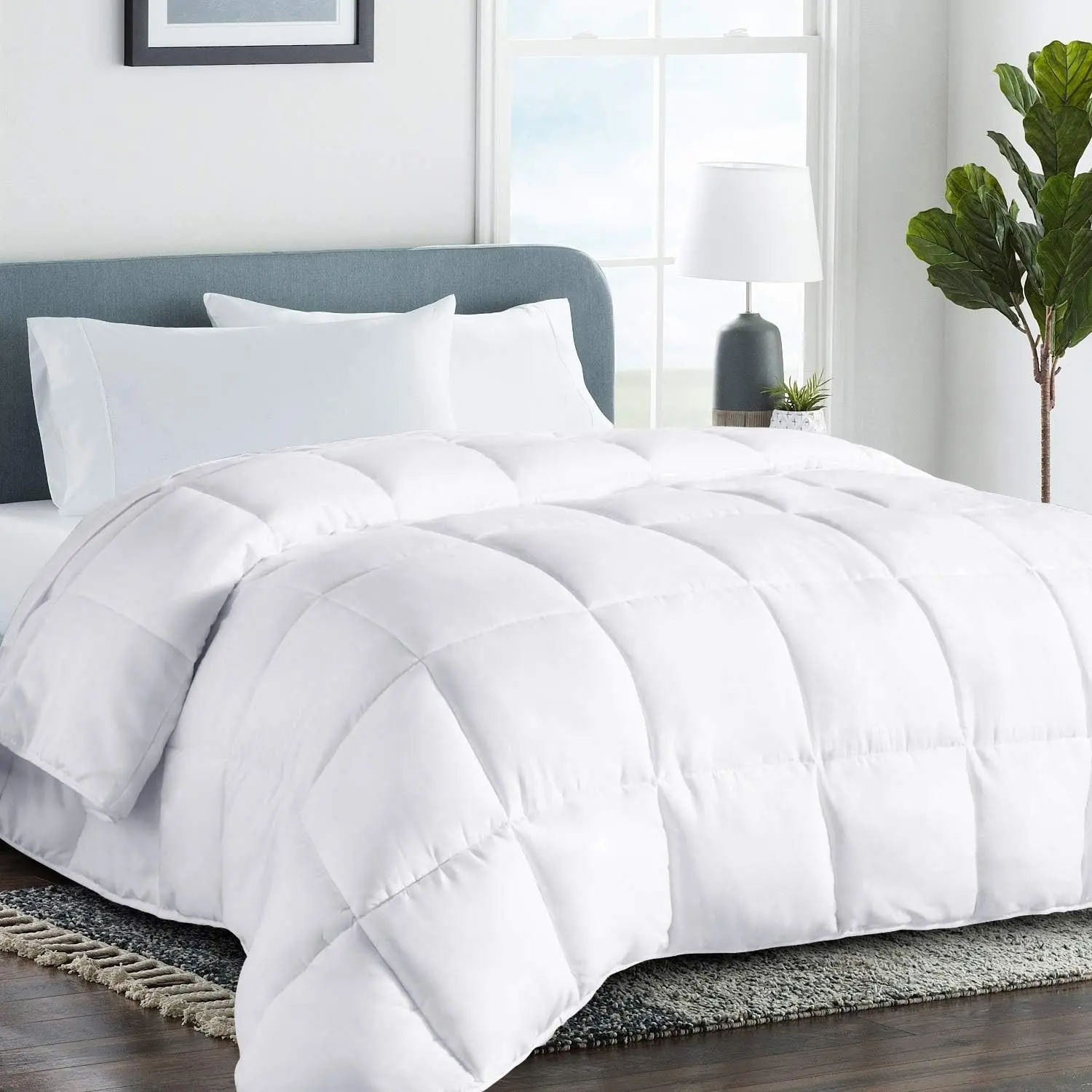 King Size Cooling Comforter, All-Season Quilted Down Alternative Duvet Insert, Luxury Hotel Breathable GentleSoft Comforter with Anti-Clump Tech & 8 Tab - Reversible - White 90 x 102 inches