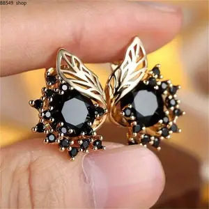 Elegant Black Cubic Zirconia Flower Drop Earrings – Bohemian Claw-Set Pendant Design, Women’s Wedding & Gift Jewelry, Trendy Designer Collection Accessories for Teen Girls