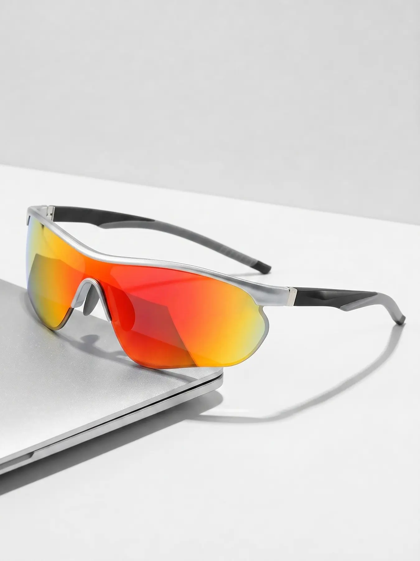 GIGULA Fashion Wraparound Sports Sunglasses, Lightweight Half Frame Design, Men's Glasses for Cycling, Running, and Other Activities