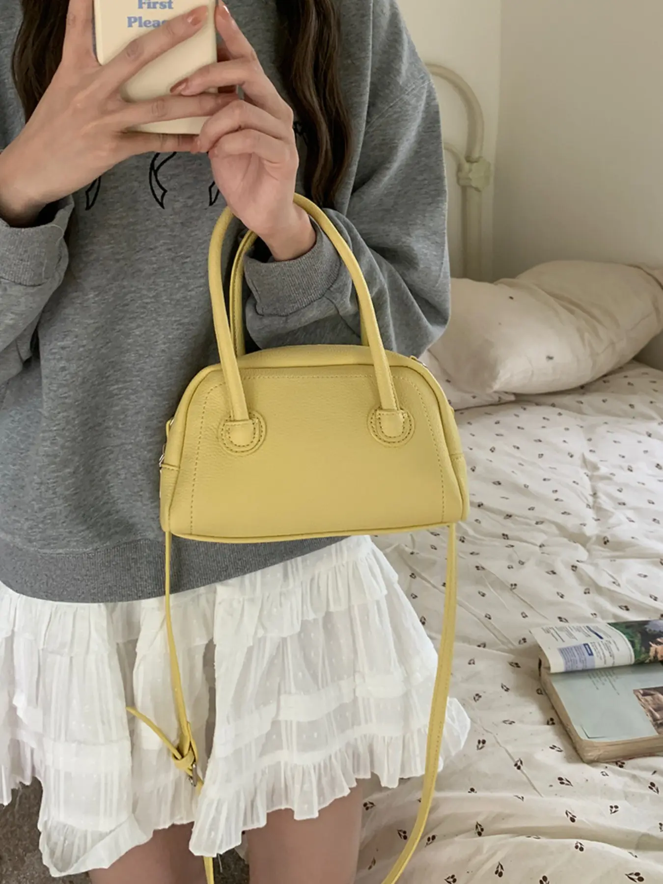 2026 New Bowling Ball Bag, Casual Versatile Small Fresh Shoulder Crossbody Bag, Boston Pillow Bag, Handheld Bowling Bag