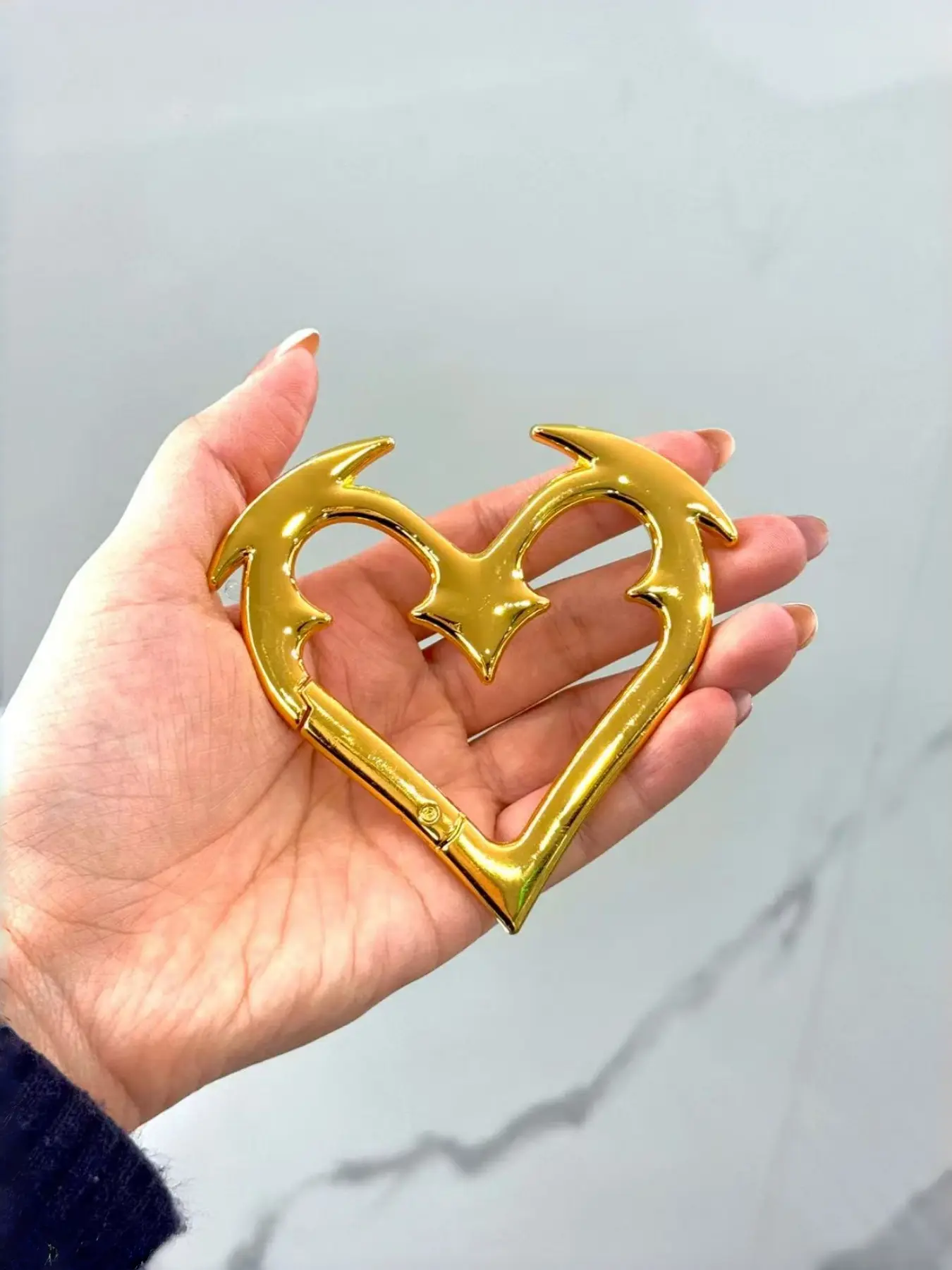 Angel Heart Keychain, Large Love Key Ring, Hiking Clip, Key Holder, Backpack Decoration, DIY Jewelry, Stylish Accessory