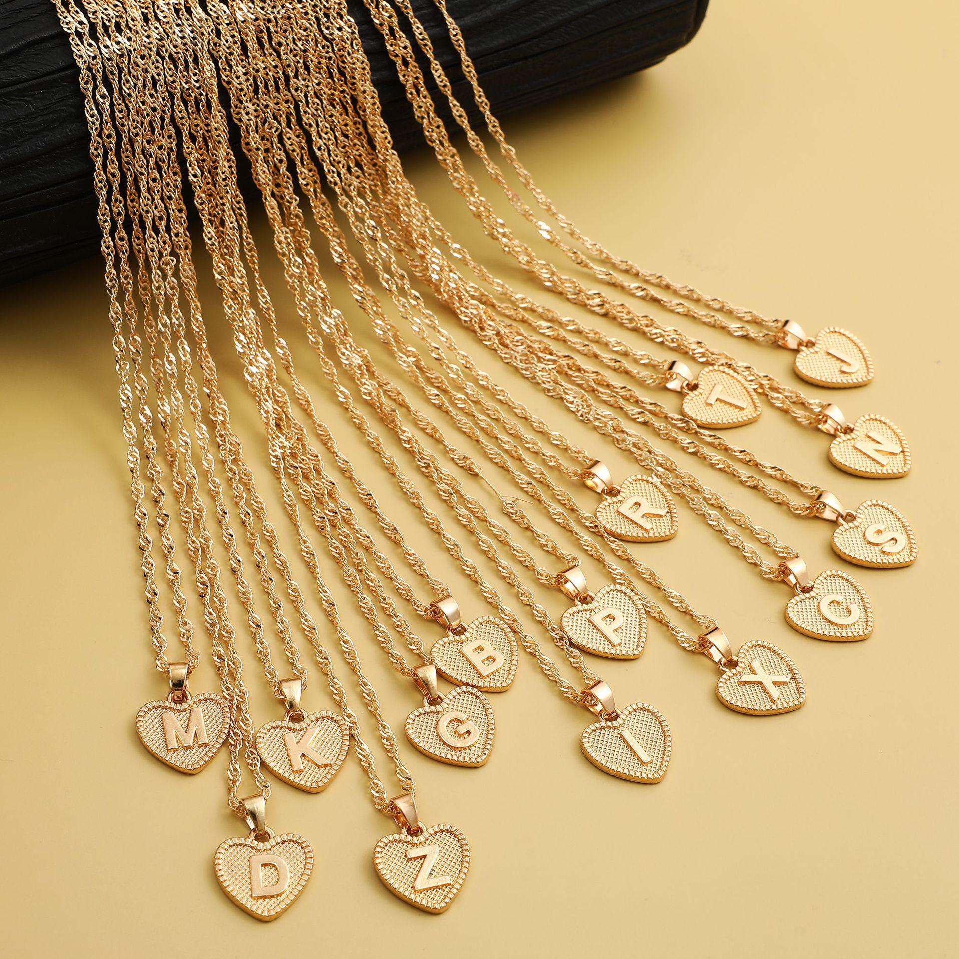 26 letter heart pendant choker necklace - water wave chain, creative minimalist women's peach heart letter handmade heart necklace