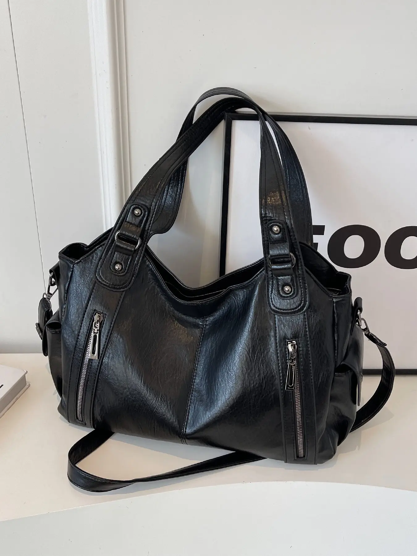 Vintage large capacity women's tote bag, multi zipper street motorcycle style commuter shoulder bag, equipped with long shoulder straps, fashionable daily commuting outdoor, short distance travel casual crossbody bag.