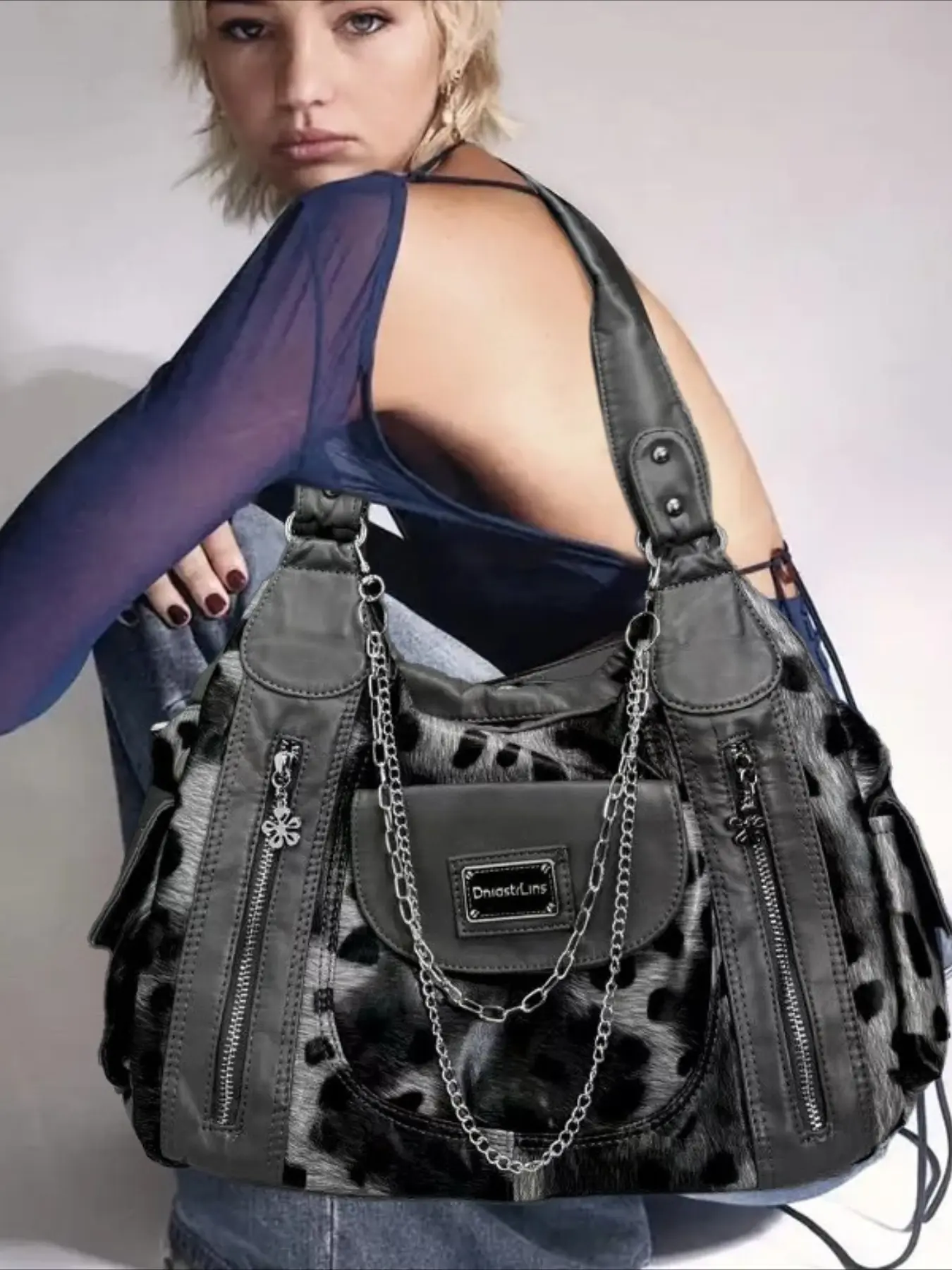 Women's Retro Biker Crossbody Bag, Gothic Front Pocket Shoulder Bag with Detachable Straps, Fashionable Large Capacity Streetwear Y2K Handbag, Multi-Layered, Rivet Knit Design, Perfect for Daily Commuting, Parties, Dates, and Work