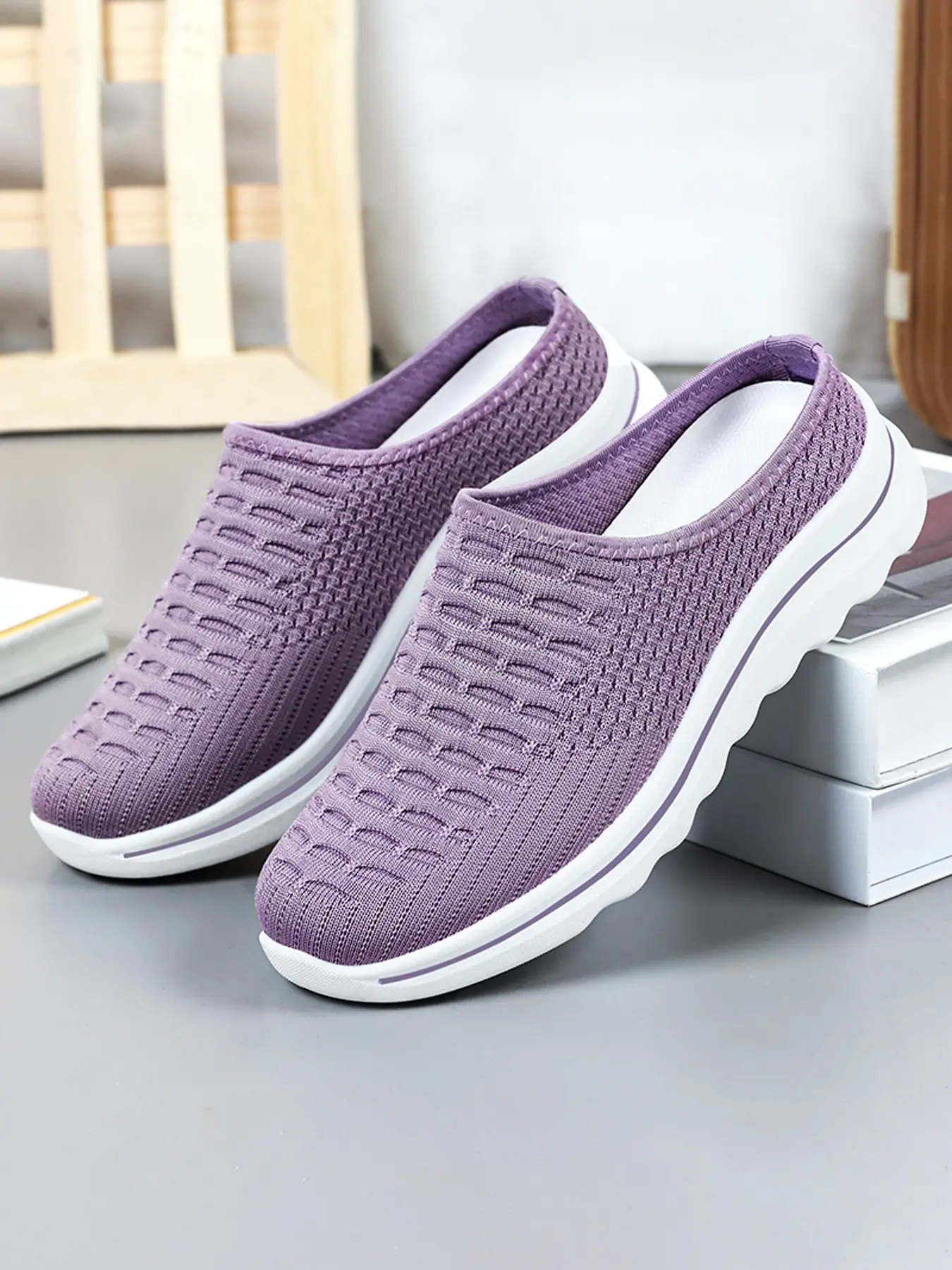 Women's Breathable Knit Slide Mules, Mule Slides, Slip On Backless Walking Shoes, Lightweight Wavy Cushion Sole Casual Slippers for Daily Outdoor