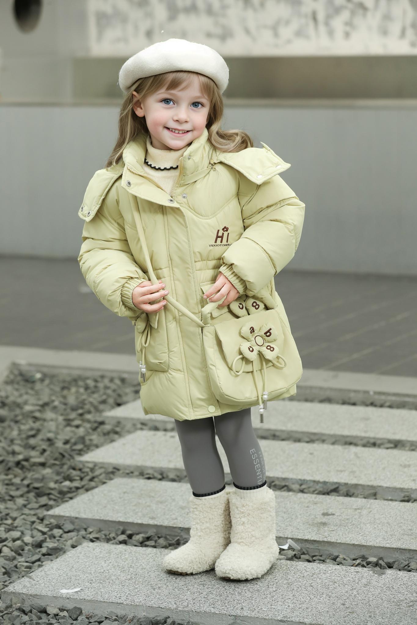 Girls' Winter Warm Hooded Jacket with Letter Embroidery & Small Pockets - Thick Polyester Coat for 5-12 Years, Cute Cartoon Design, Zipper Closure, Kids Winter Coat, Festive Kids Wear, Playful Kids Fashion, 6, Winter Jacket For Girls(Gift)11