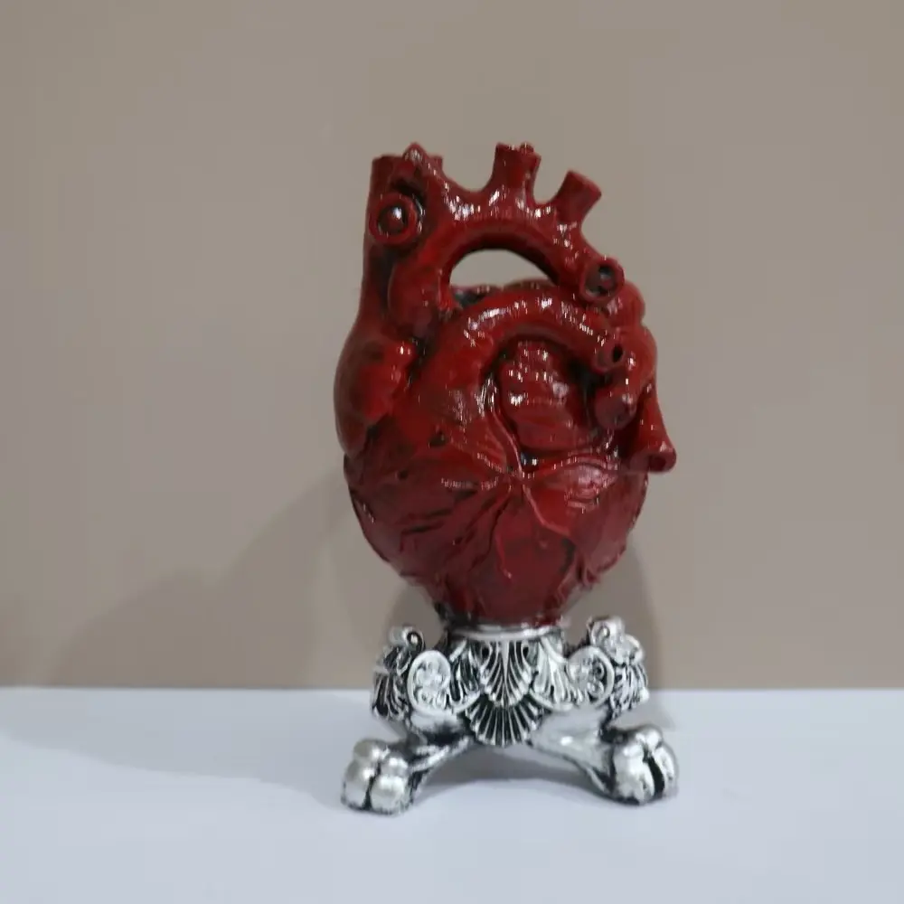 Anatomical Heart Resin Vase, Gothic Human Heart Planter, Dark Academia Desk Decor, Unique Dried Flower Container, Halloween Party Decoration