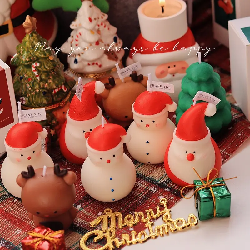 Snowman Christmas Shaped Scented Candles Gift for Women, Soy Wax Aromatherapy Candles with Essential Oils, Stress Relief Home Fragrance Candles for Bath, Yoga, Christmas Thanksgiving Gift, 4 Packs（Snowman, Santa Claus, Christmas Tree, Bear）