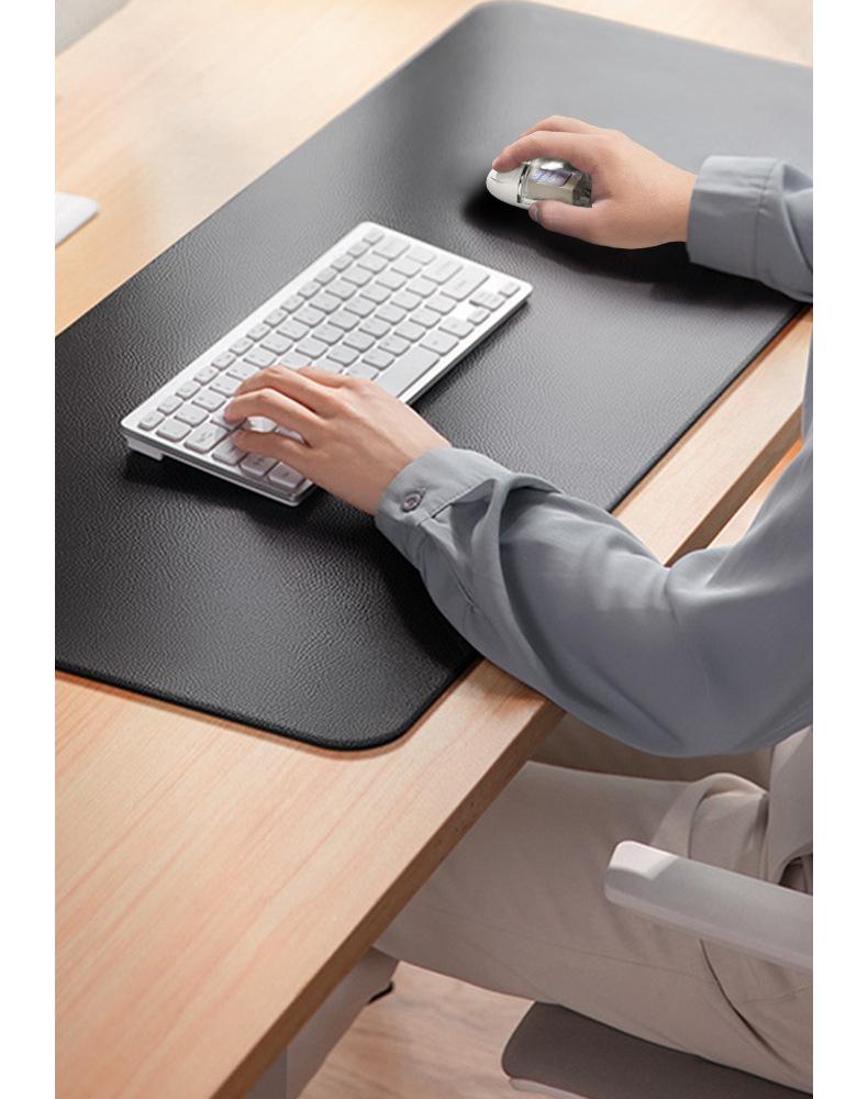 Bluetooth Wireless Transparent Optical Mouse – Silent Mouse for iPad, Laptop, and PC Office Use