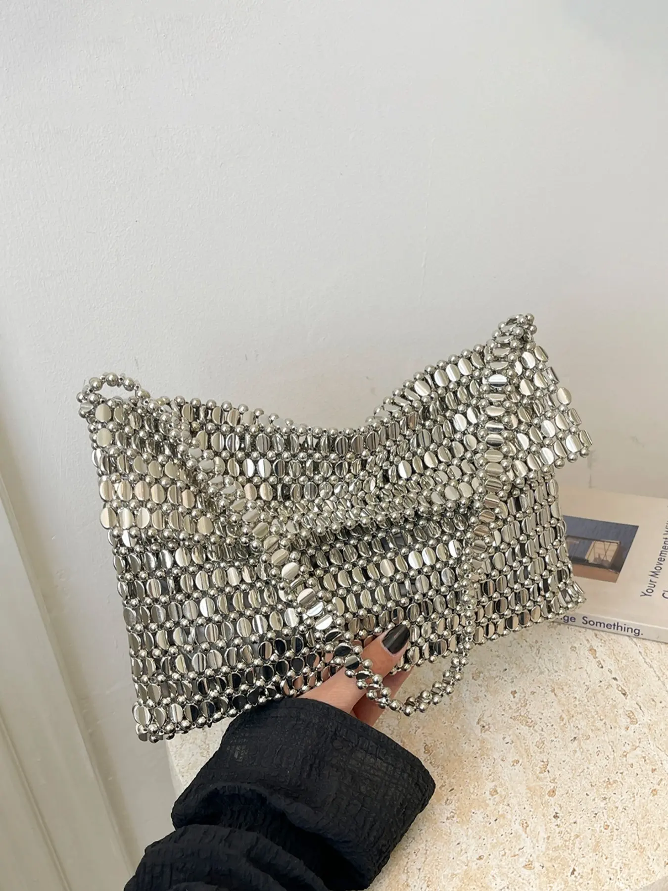 1pc Ladies' metallic bead handbag, with a glossy hollow design, comes with a sparkling luster, suitable for occasions such as dinners, parties, and dates, making it an easy highlight of the design, Glitter Evening Bag