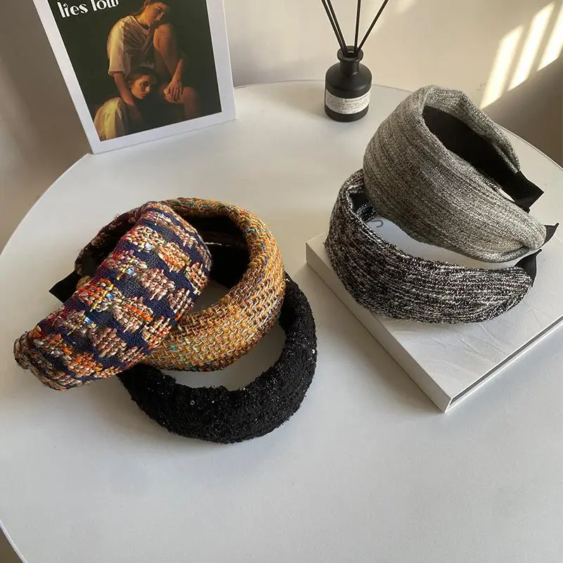Women's Fall Winter Extra Padding Wide Luxury Elegant Knit Headbands - Resin Unisex Hair Hoops for Skull Top Lifting, Daily Fashion Hair Accessories, 4 & Above, No, Cushioned Thick Band Headbands, Luxury Knit, Daily Wear
