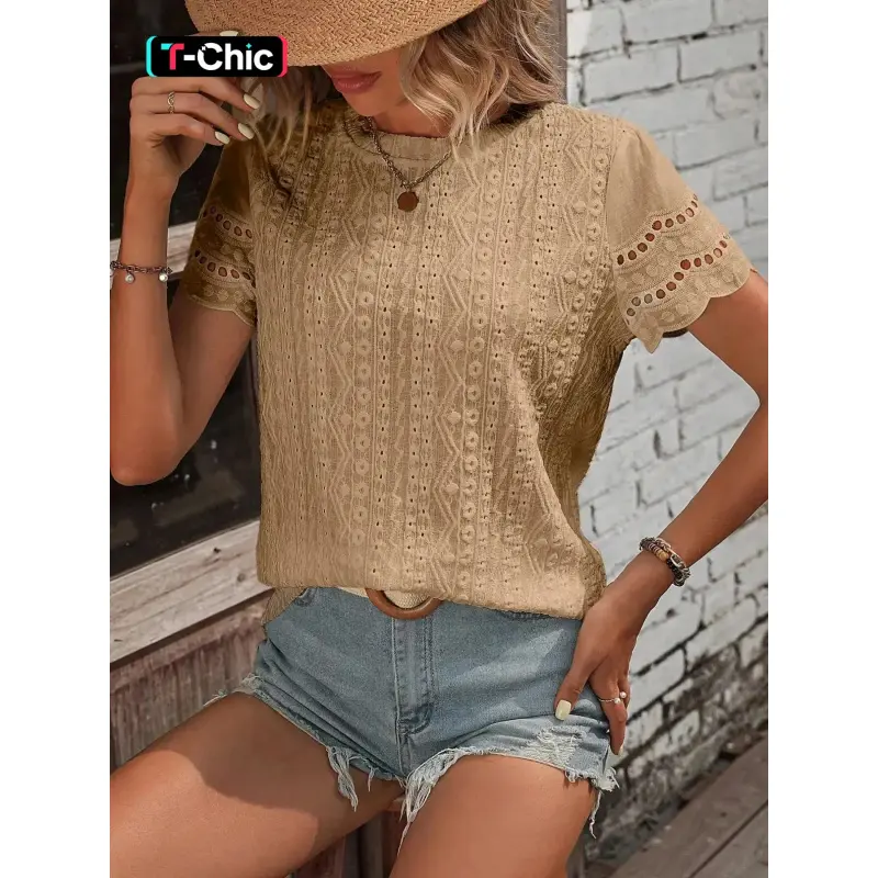 Women's Plain Knitted Eyelet Embroidery Hollow Out Tee, Casual Chic Slim Scallop Trim Short Sleeve Round Neck T-shirt for Summer, Ladies Clothes for Daily Wear Knitwear