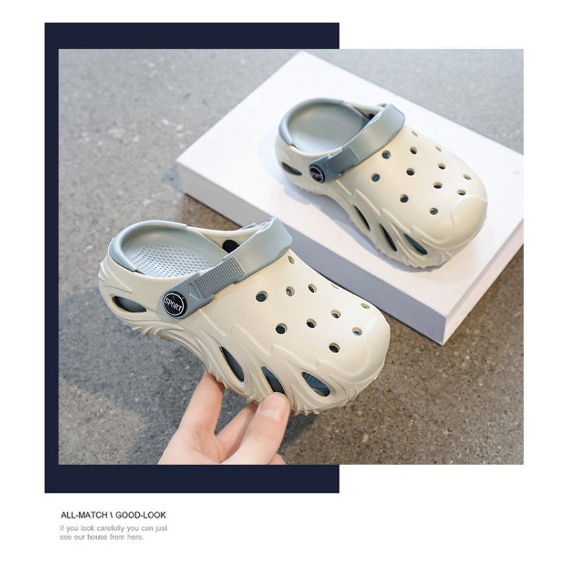 Boys' Hole Shoes Summer New Style Bag-toe Slippers For Children 6-15 Years Old Big Children's Sandals Wearing Outside And Stool-stripping kids  clogs