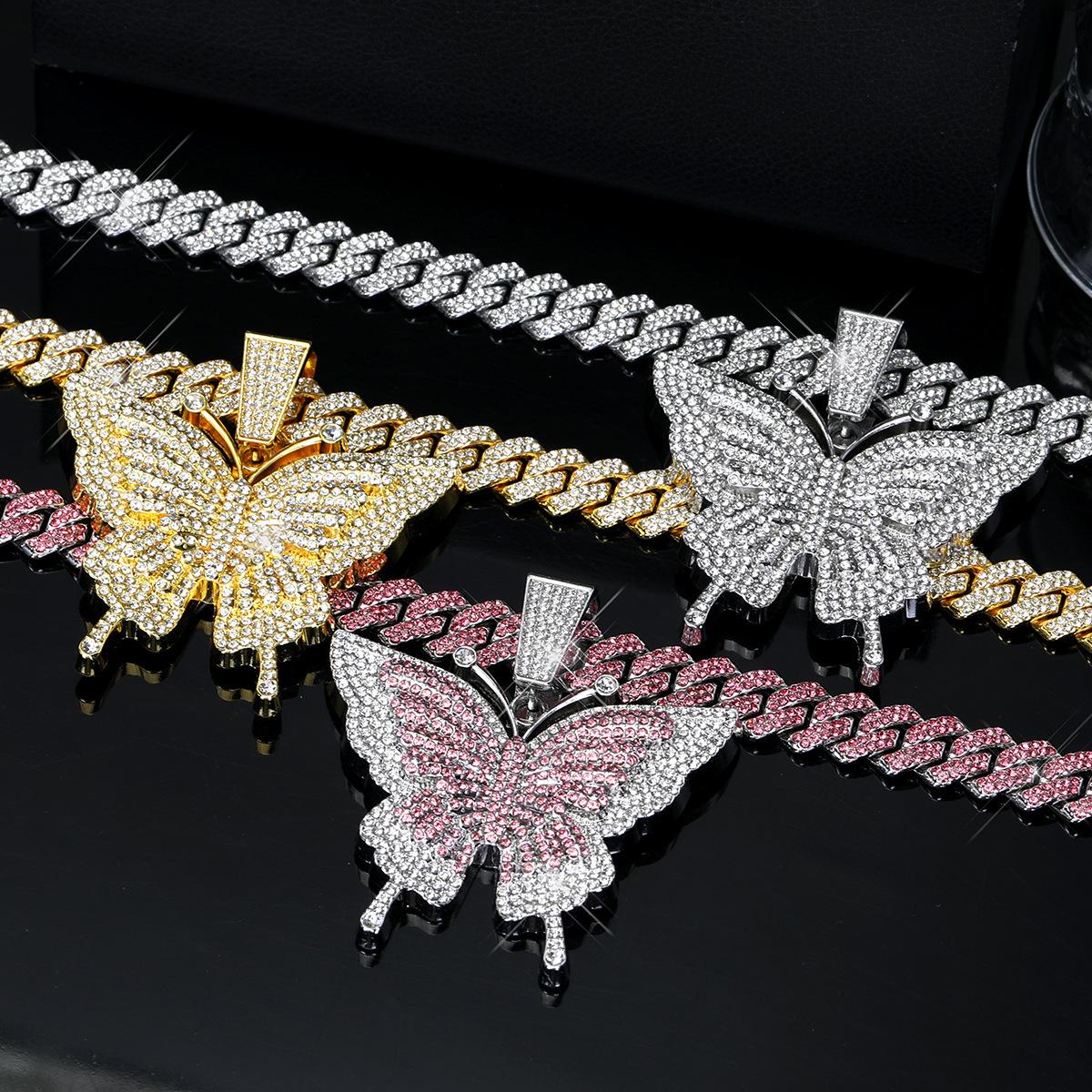 Colorful Butterfly Pendant Necklace, Various Colors of Cuba Chain Can Be Selected, Beautiful And Elegant Collocation