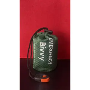 3pcs Car Emergency Sleeping Bag Set (Including Sleeping Bag + Drawstring Bag + Whistle), Survival Camping Bag, Polyester Film Insulation Emergency Blanket, Lightweight And Compact Outdoor Hiking Camping Equipment