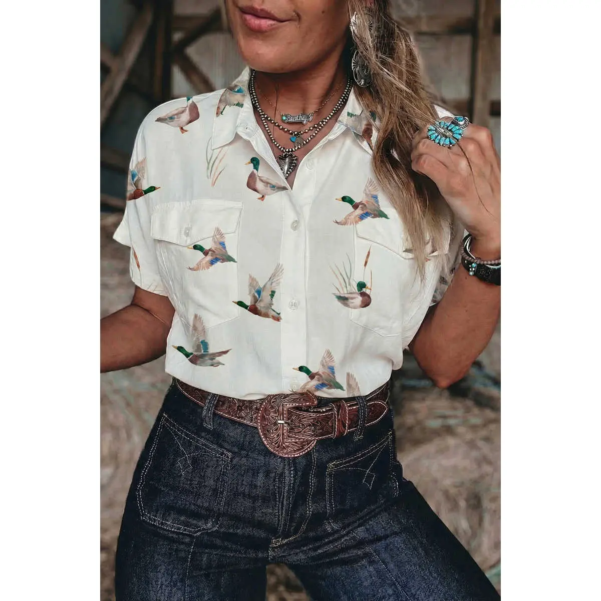 Women’s Collared Mallard Duck Print Button-Up Short-Sleeve Shirt - Soft Viscose-Cotton Fabric, Flap Pocket Casual Blouse, Shortsleeve, Style