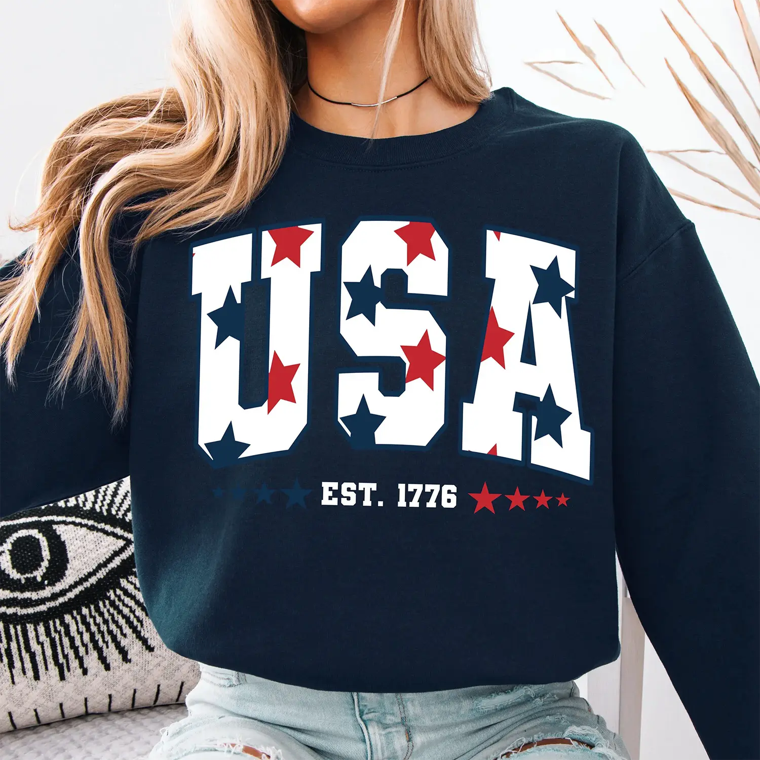 Crewneck Sweatshirt Women, USA EST.1776 Graphic Sweatshirt, Casual Patriotic Pullover Sweatshirts for Women, Soft Loose Fit Graphic Sweatshirt for 4th of July Holiday Daily Wear