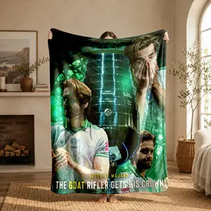 Soft Niko Esports Champion Print Flannel Blanket, Warm and Comfortable, Anti-Pilling, Ideal for Home, Office, Travel