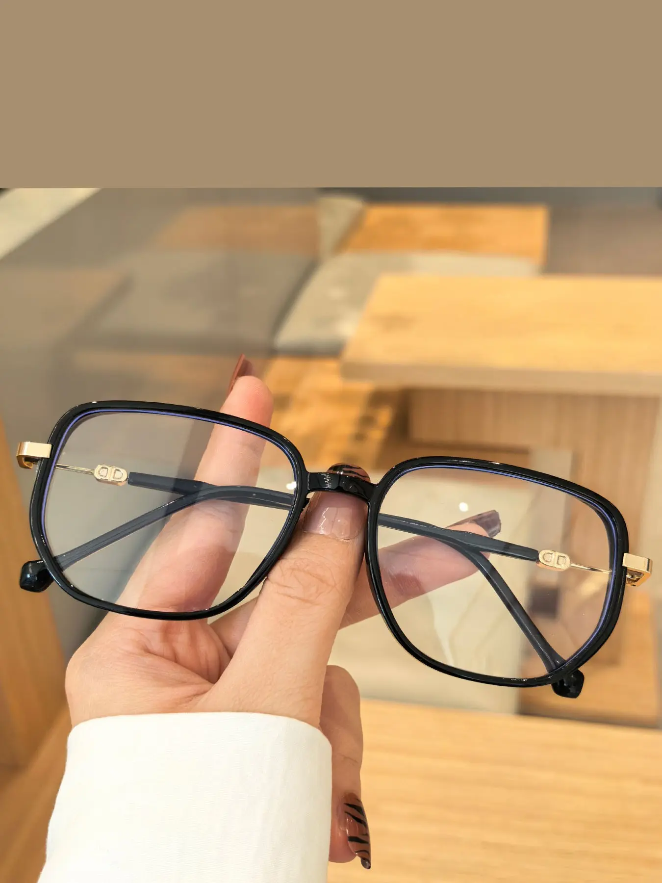 Trendy Polygonal Shimmering Sunglasses, High-End Fashion Large Frame Clear Glasses, Ultra-Lightweight, Multiple Colors Available