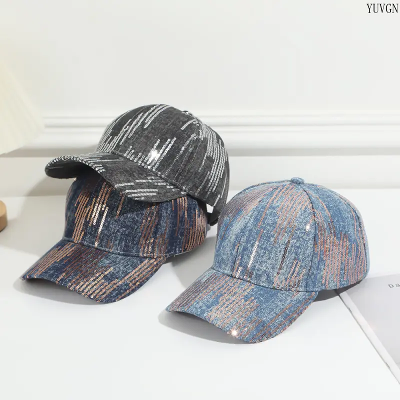 Vertical Streak Sequin Fabric Curved Brim Baseball Cap - Vintage Washed Adjustable Size Sun Hat, Sparkle Bling Street Look Headwear for Casual Outings, Shopping