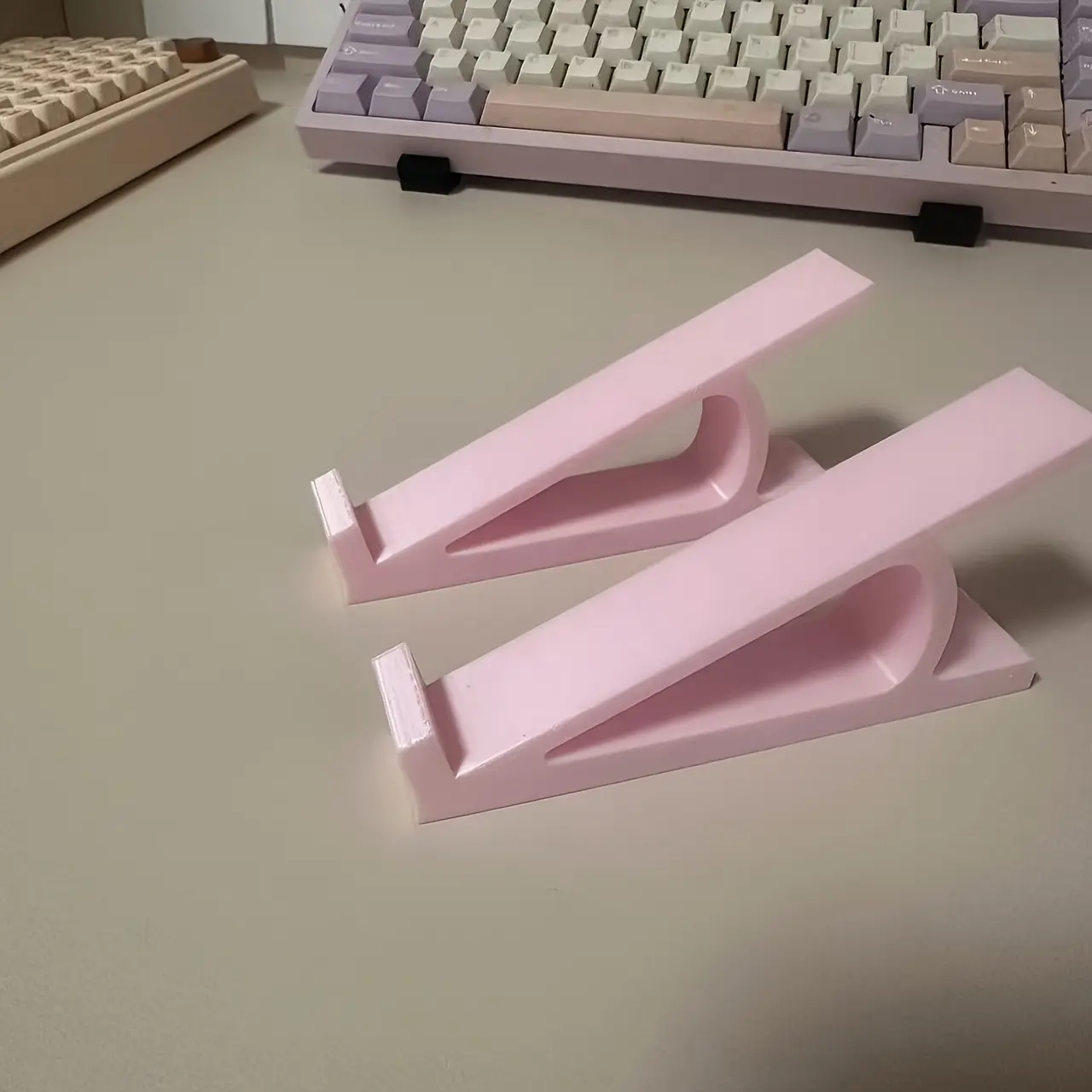 2pcs Ergonomic Keyboard Height Stand, Anti Slip Universal Bracket, Multi-color Optional, Office Gaming Specific, Home Office