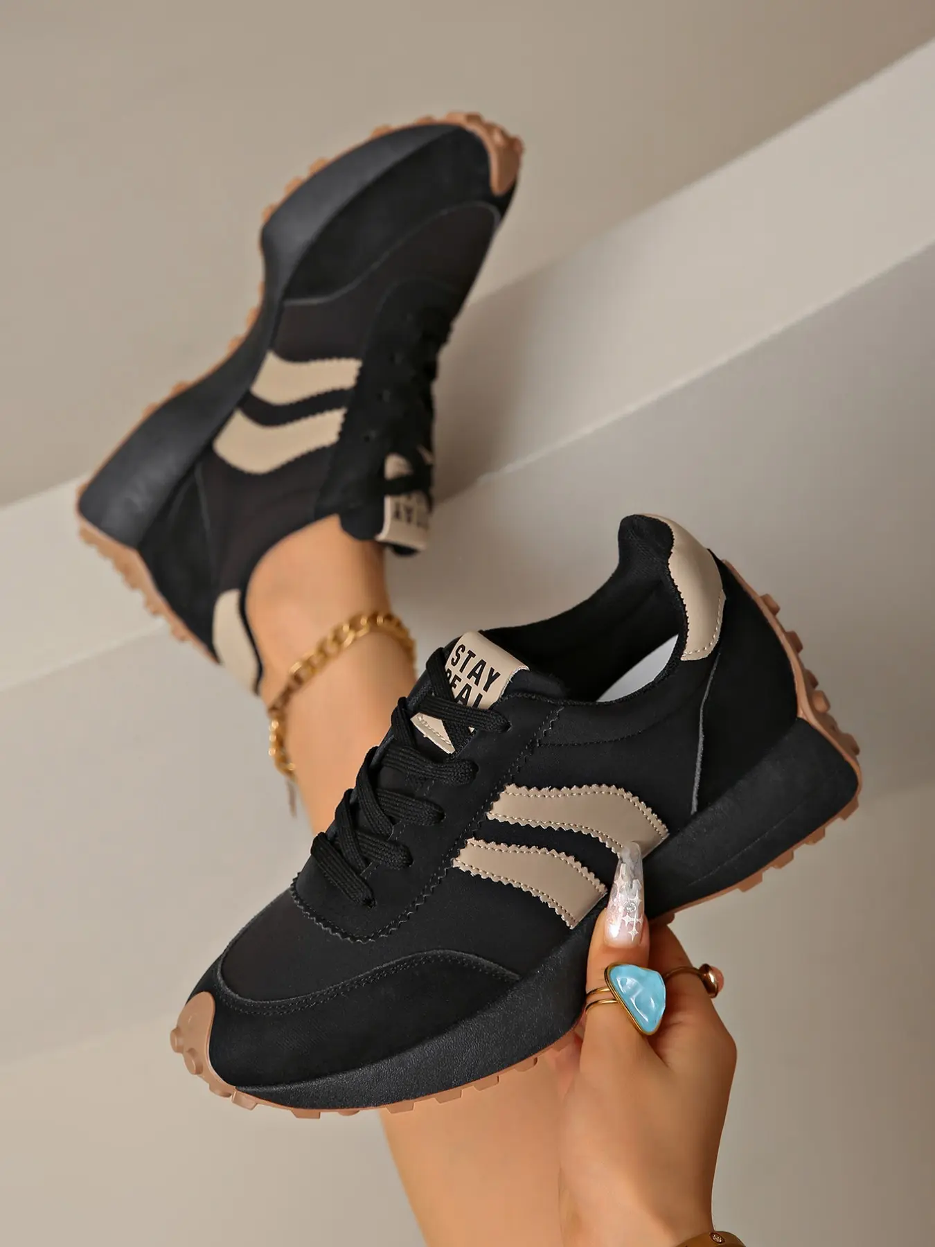 New Women's Aggressive Running Shoes, Comfortable Walking Shoes, Durable Design, Perfect for Daily Wear, Lightweight and Breathable
