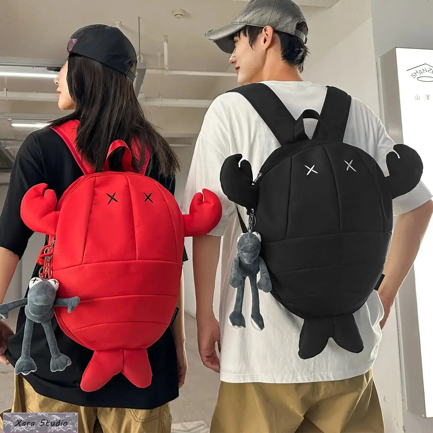 Cute Crab Shaped Backpack, Funny Cartoon Animal Bag with Kawaii Novelty Design, Lightweight Spacious Unisex School Backpack for Students, Travel, Cycling, Outdoor Adventures, Daily Use & Unique Gift