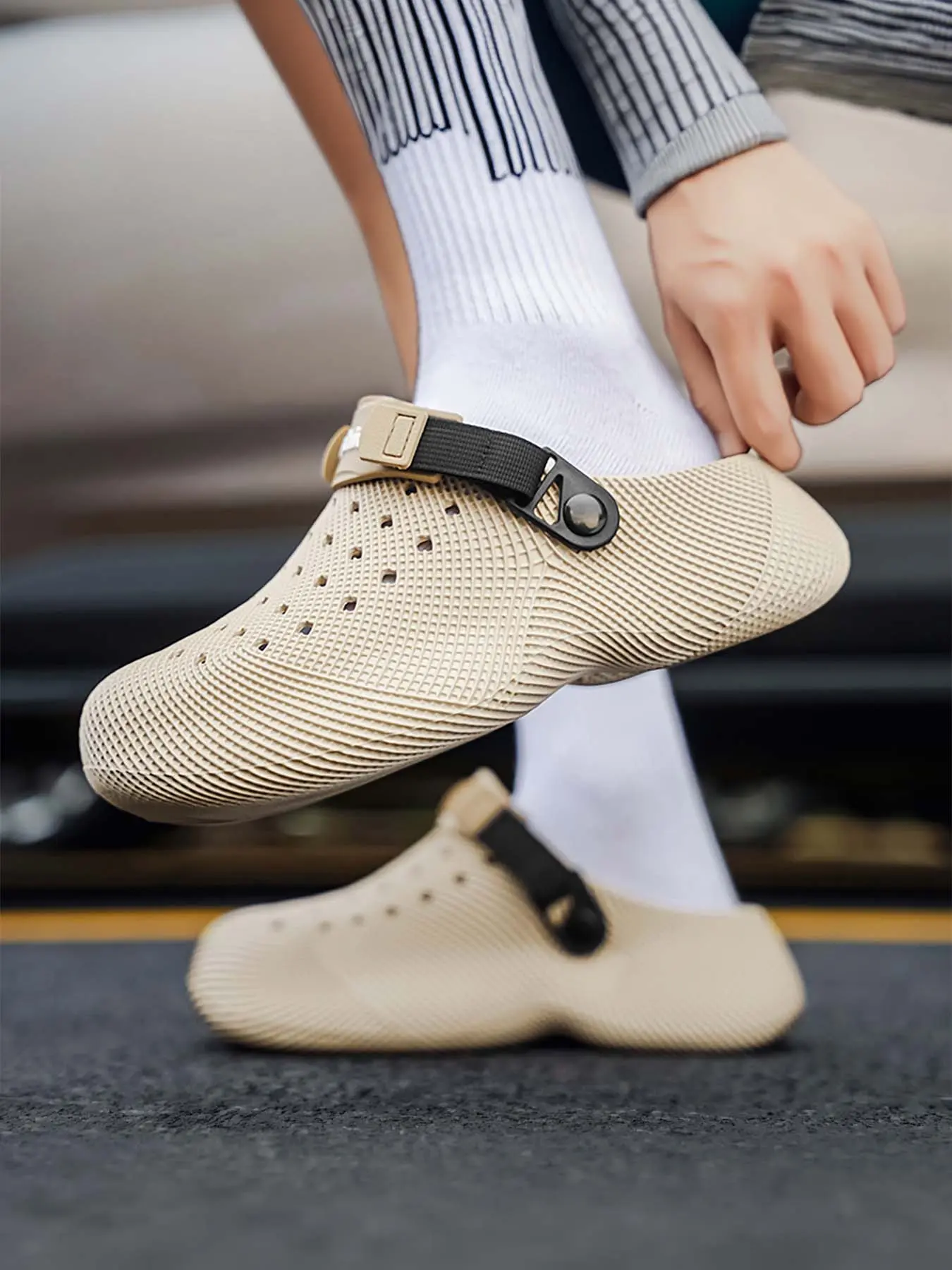Men's EVA Thick-Sole Non-Slip Slip-On Slippers, Dual-Use for Outdoor and Beach
