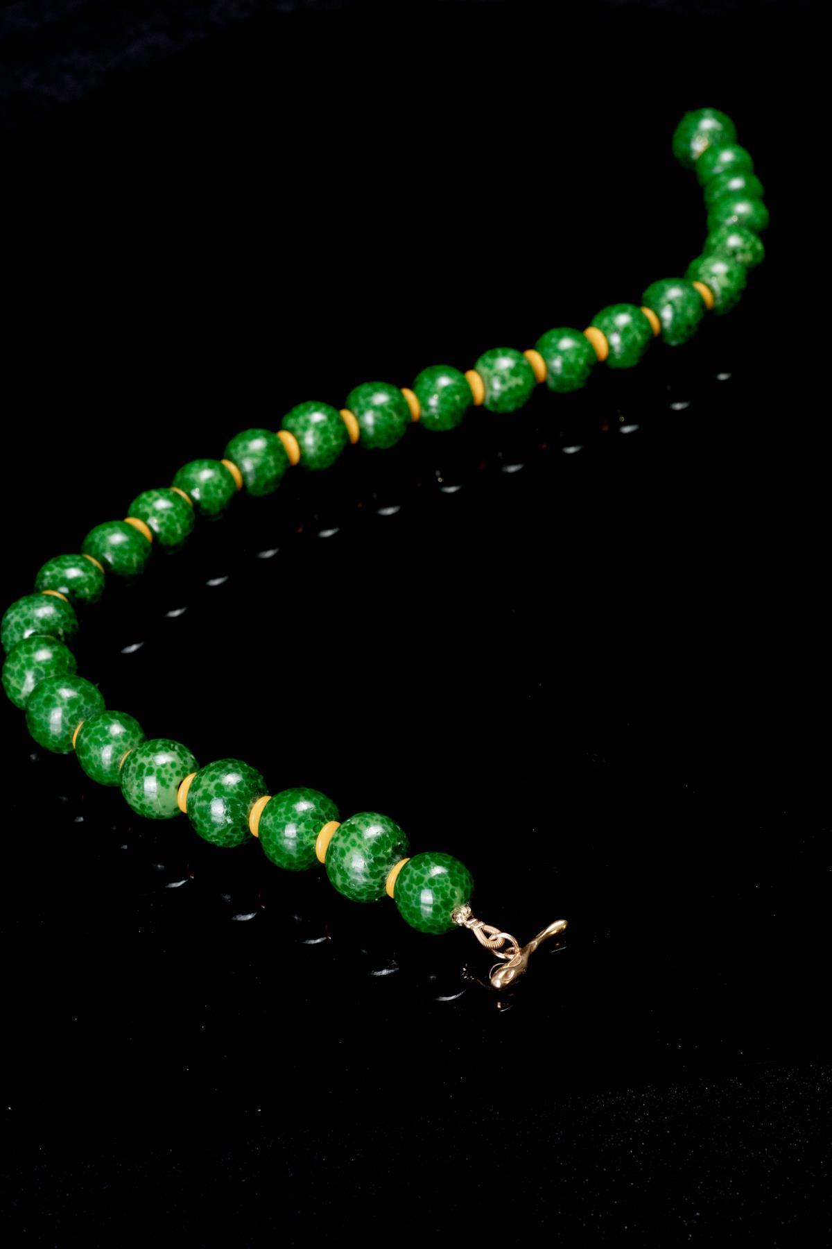 Copper alloy acrylic women's designer bracelet MN-ZH-139