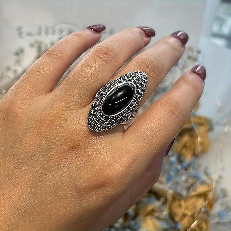 925 Sterling Silver Vintage Retro Cocktail Statement Ring Black Agate / Onyx / Obsidian Ring with Black Cubic Zirconia Surrounded Decor, Antique Silver Big Black Stone Ring Victorian Style Jewelry for Women and Men
