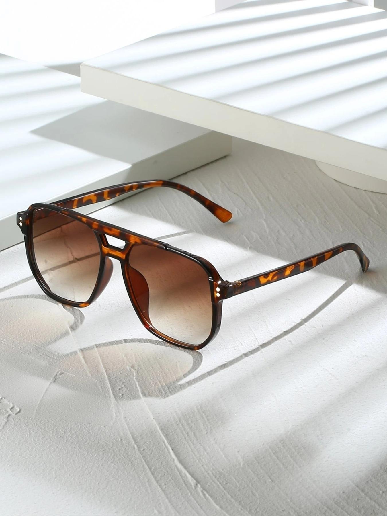 Unisex Vintage Aviator Frame Eyeglasses, Trendy Casual Eyewear for Travel Use, Fashion Accessory for Outdoor Activities