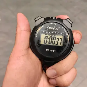 Digital Display Stopwatch Fitness Running Track and Field Training Stopwatch