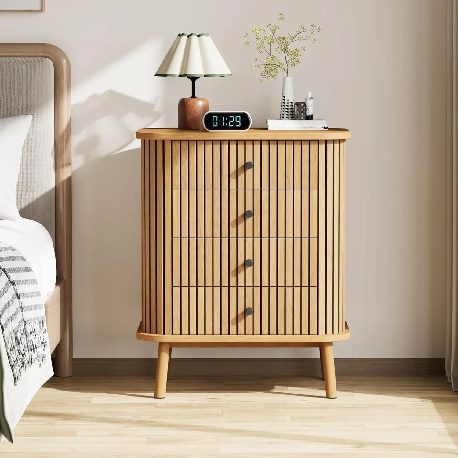 Boho Style 2-Piece 4-Drawer Dresser Set, Wicker Drawer Storage Chest with Wood Legs and Matte Black Handles, Water Resistant, Easy Assembly, Multi-Room Cabinet, Natural Oak Finish