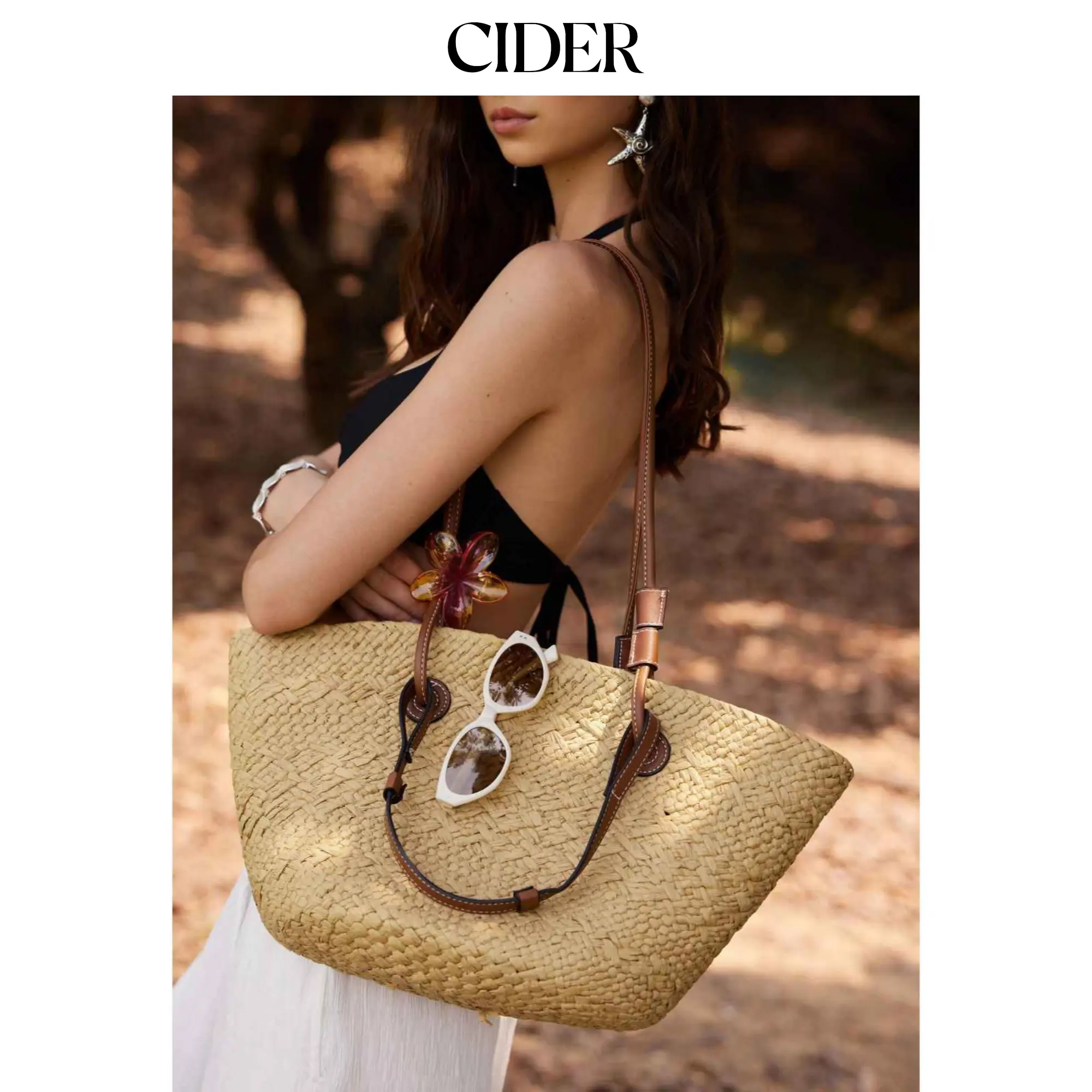 Cider STRAP DECOR STRAW TOTE BAG