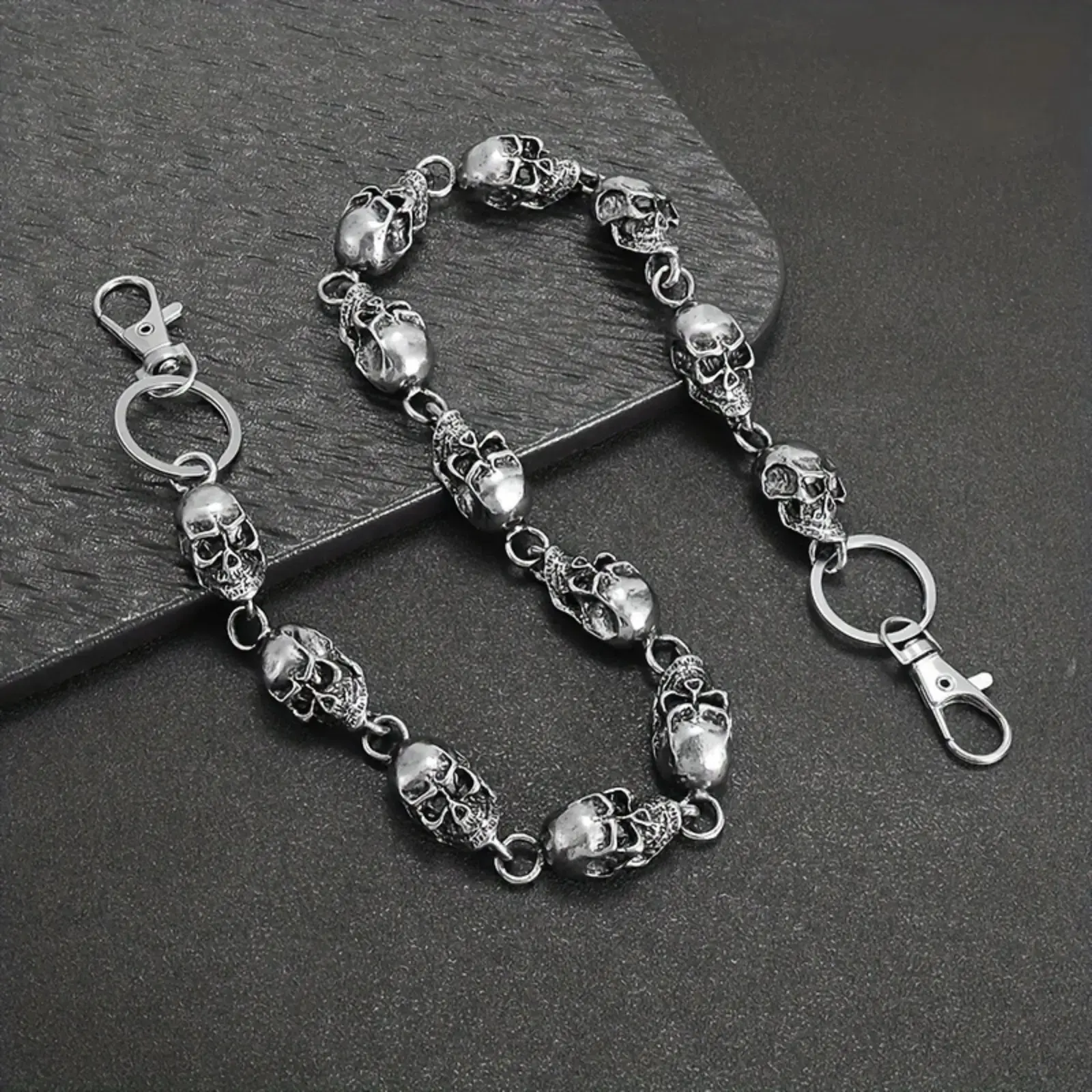Dark skull jeans chain hip-hop personality men and women cool waist chain motorcycle metal accessories backpack chain buckle