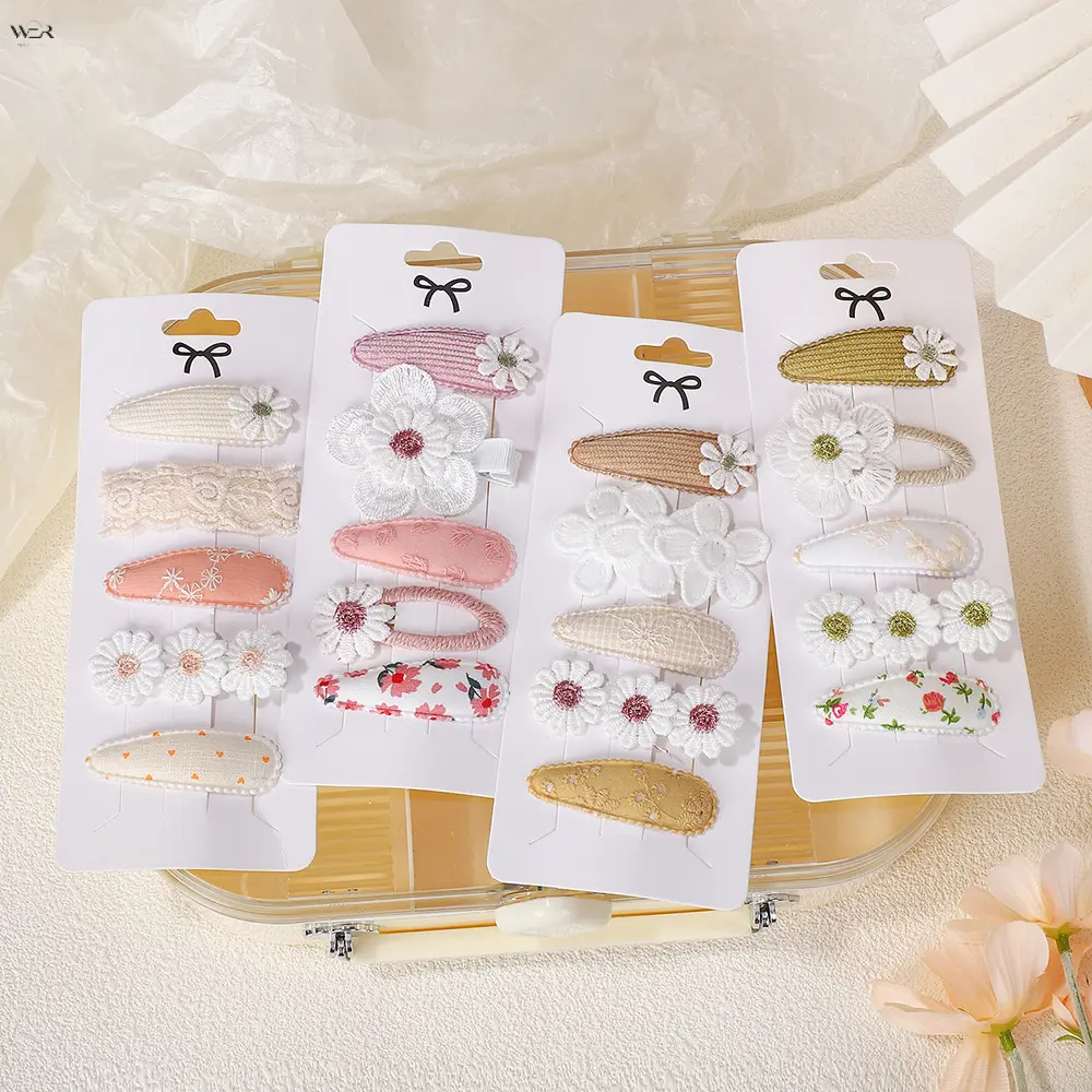 5Pcs/Set Vintage Floral Lace Kids Hair Clips 14.6g Per Card Pack, 20+ Style Assorted Embroidered Daisy Barrettes, Soft Fabric Bangs Pins for Little Girls Daily & Photoshoot Hair Styling