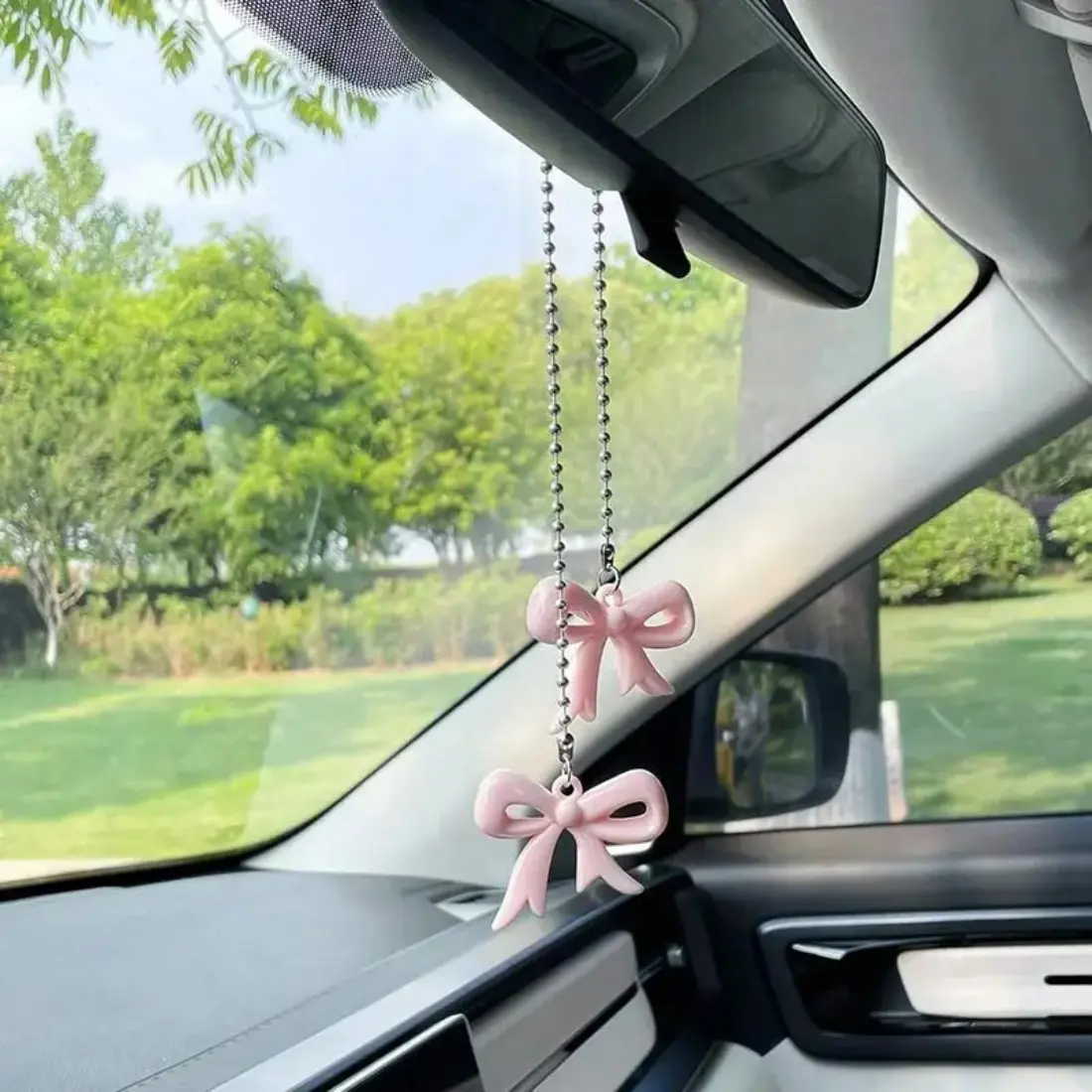 Creative Bow Car Decor Hanging Ornament, Interior Accessories for Cars, Rearview Mirror Decoration, Stylish Car Pendant, Car Interior Accessory, Car Interior Decorative, Boujee Car Accessories, Automotive Decoration, Car Ornaments
