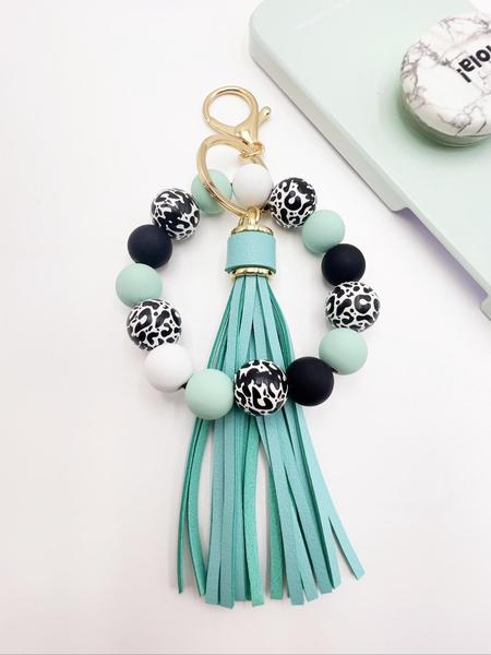 Wooden Bead & Silicone Bracelet Keychain Effortless Style for Daily Wear, Thoughtful Gift for Her - Keys Wristlet for Women