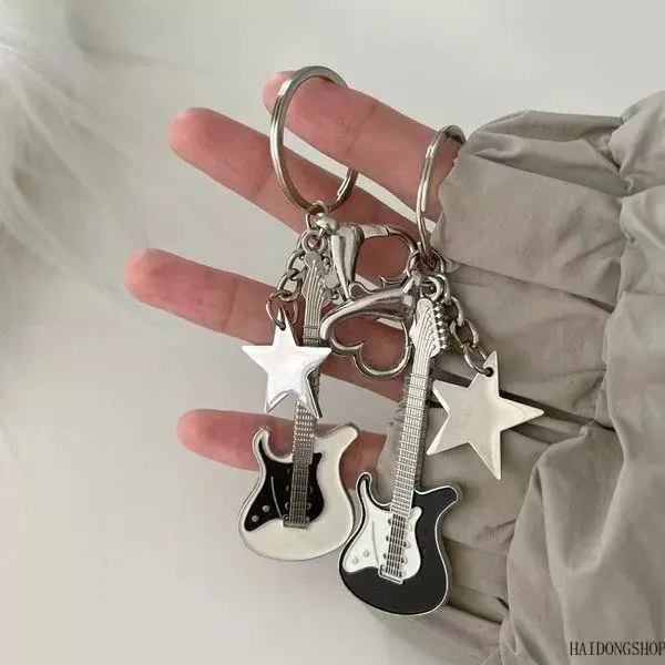 Grunge Alt Viral Y2K Sweet Cool Star Guitar Bass Keychain For Hot Girls, Retro American Music Mini Bag Charm, 90s Indie Accessory For Car Keys Backpack Concert Street Styling