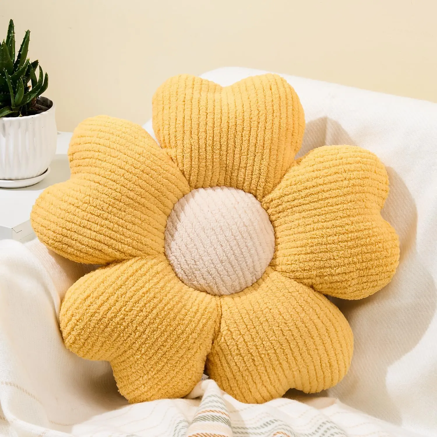 Yellow Flower Pillow, Decorative Throw Pillow for Bed, Cute Flower Cushion for Pet, Couch & Room Decor (15.7 Inch)