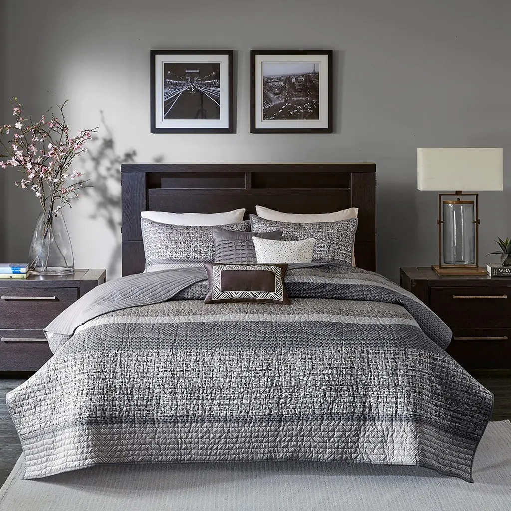 Nokaa 6-Piece Reversible Jacquard Quilt Set with Throw Pillows, Grey/Taupe King/Cal King, Cotton Bedspread, Lightweight Coverlet, Embroidery & Pleated Details, Machine Washable Bedding Set