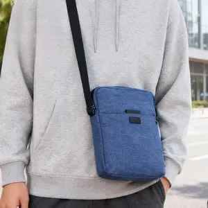 Men's crossbody/single-shoulder bag (messenger style) featuring an adjustable strap and a multi-pocket design; a minimalist bag suitable for both business and casual settings, serving as a briefcase or for everyday shoulder carry