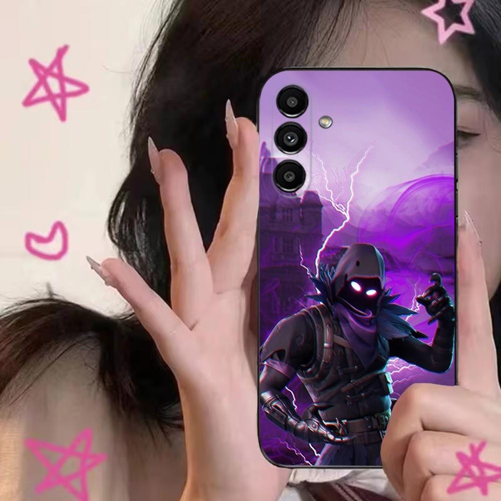 R-Royales F-Fortnites Phone Case For iPhone 17 16 15 14 13 12 11 Air Pro Max Plus Black Soft Cover