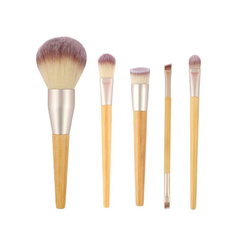Soft-bristled dual-ended brush for loose powder, eyeliner, and face mask, bamboo-handled wooden eyeshadow brush, makeup brush