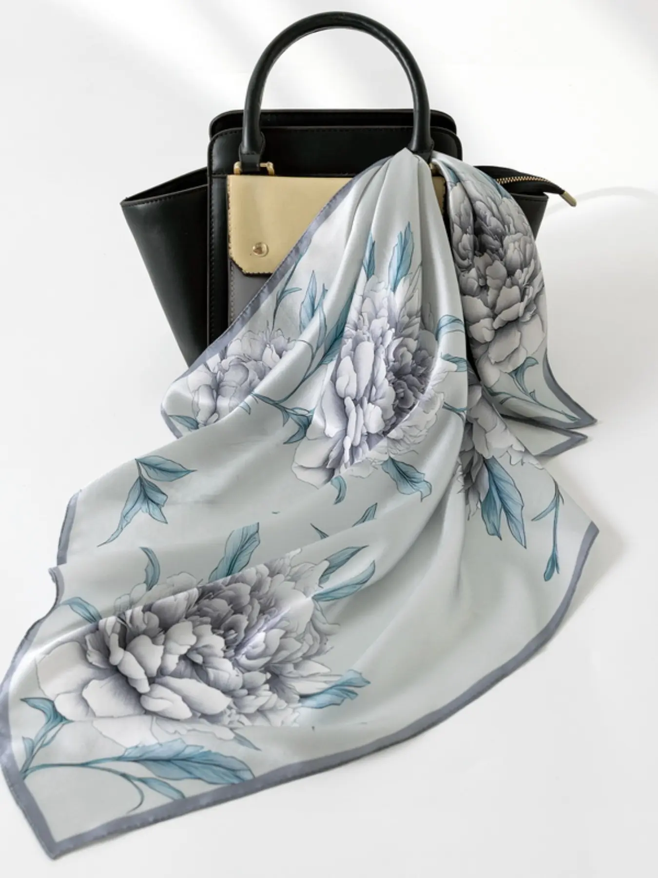 Elegant Floral Silk Scarf, 25.59 Inches, 100% Mulberry Silk, Lightweight, Breathable, Soft, Ideal for Daily Wear, Parties, and Events