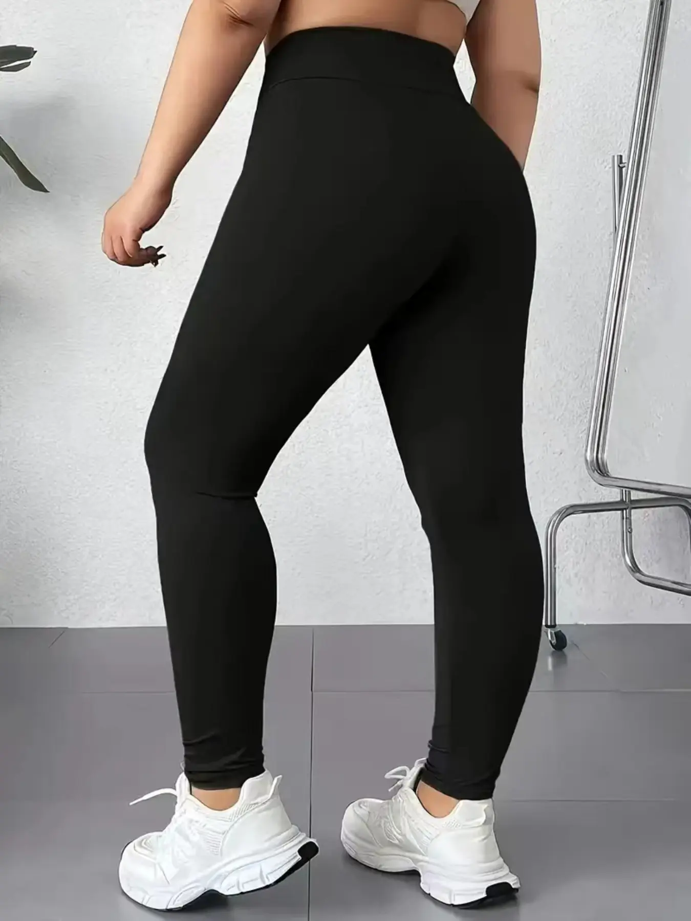 Plus Size High Waist Yoga Pants, Seamless Stretchy Fabric, Comfortable Fit for Daily Wear & Exercise, Ideal for Home & Outdoor Activities