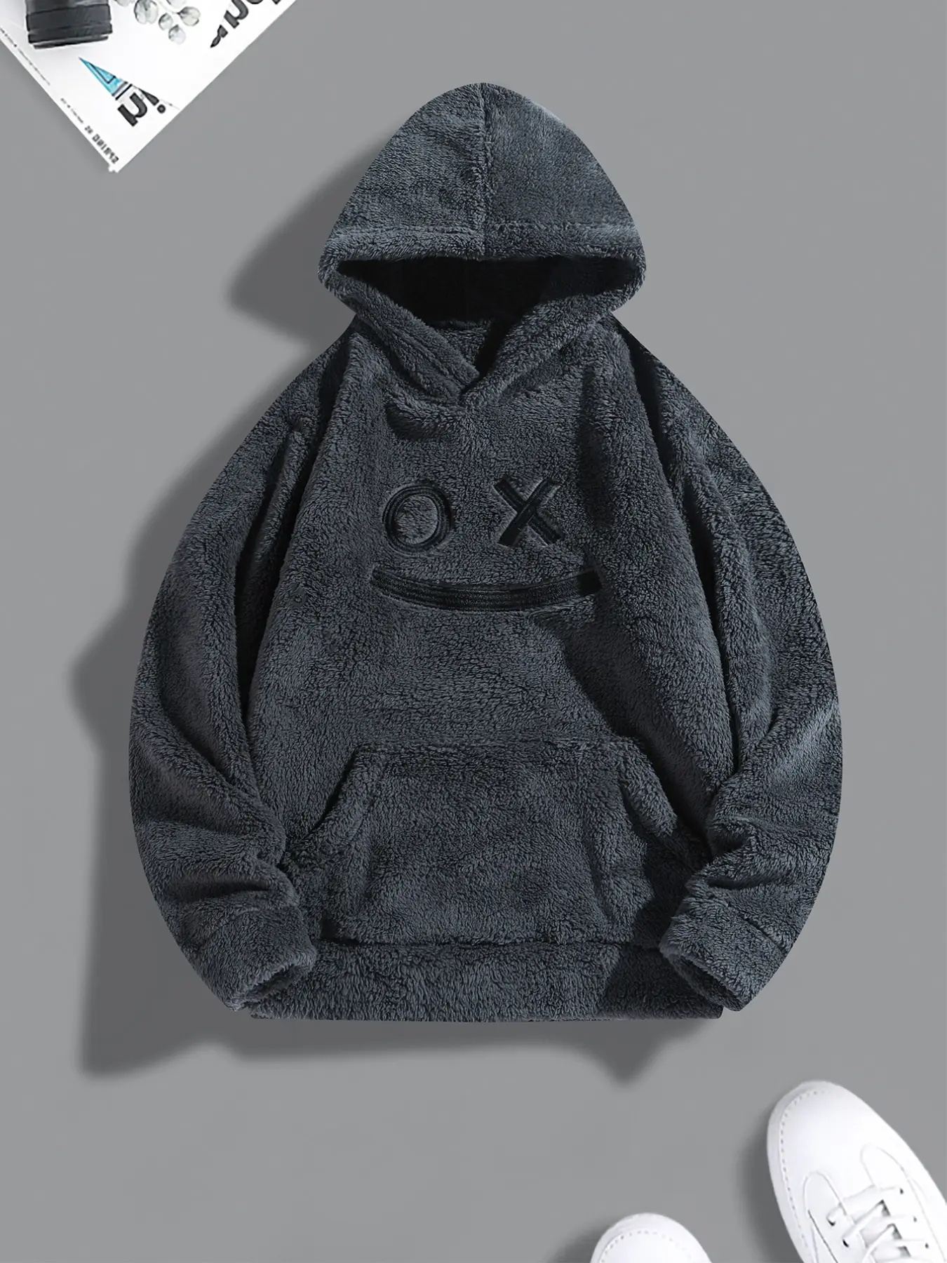 American Retro Coral Fleece Hooded Sweatshirt, Unisex Lazy Style Smile Design, Thickened Home & Wear, Fall Winter Fashion