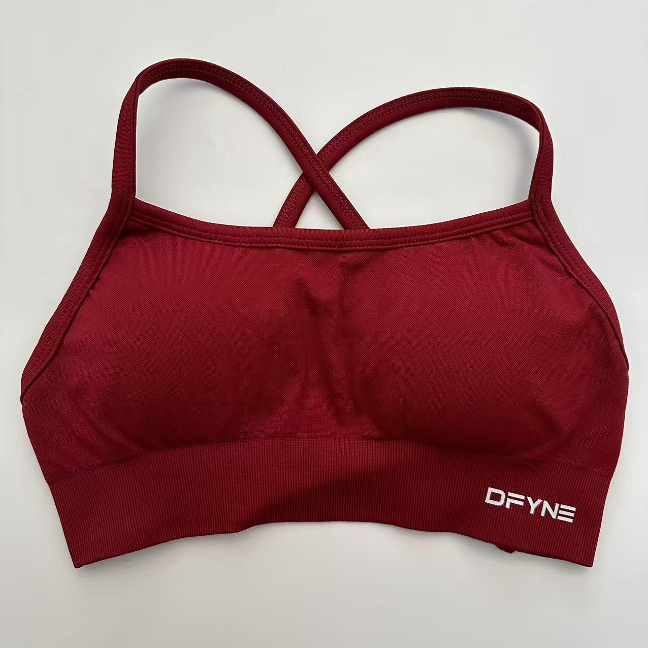 DFYNE Women's Sports Bra, Short-Sleeve Fitness Top, Elastic and Breathable, Sports and Fitness Top