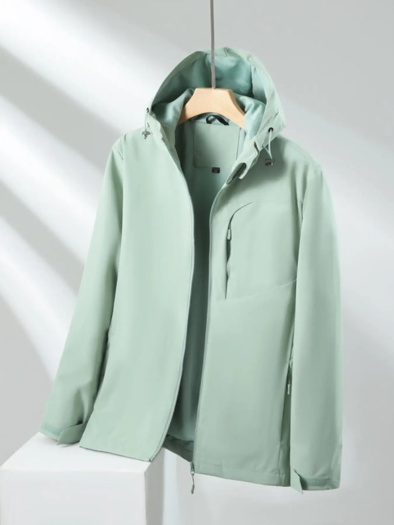 Waterproof Windproof Women Men Lightweight Jacket, Breathable Quick Dry Outdoor Hiking Running Coat, 100% Polyester Softshell Hooded Jacket for Spring Summer